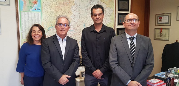 Diretores do Recivil e deputados discutem Projeto de Lei que quer retirar fundo do sindicato