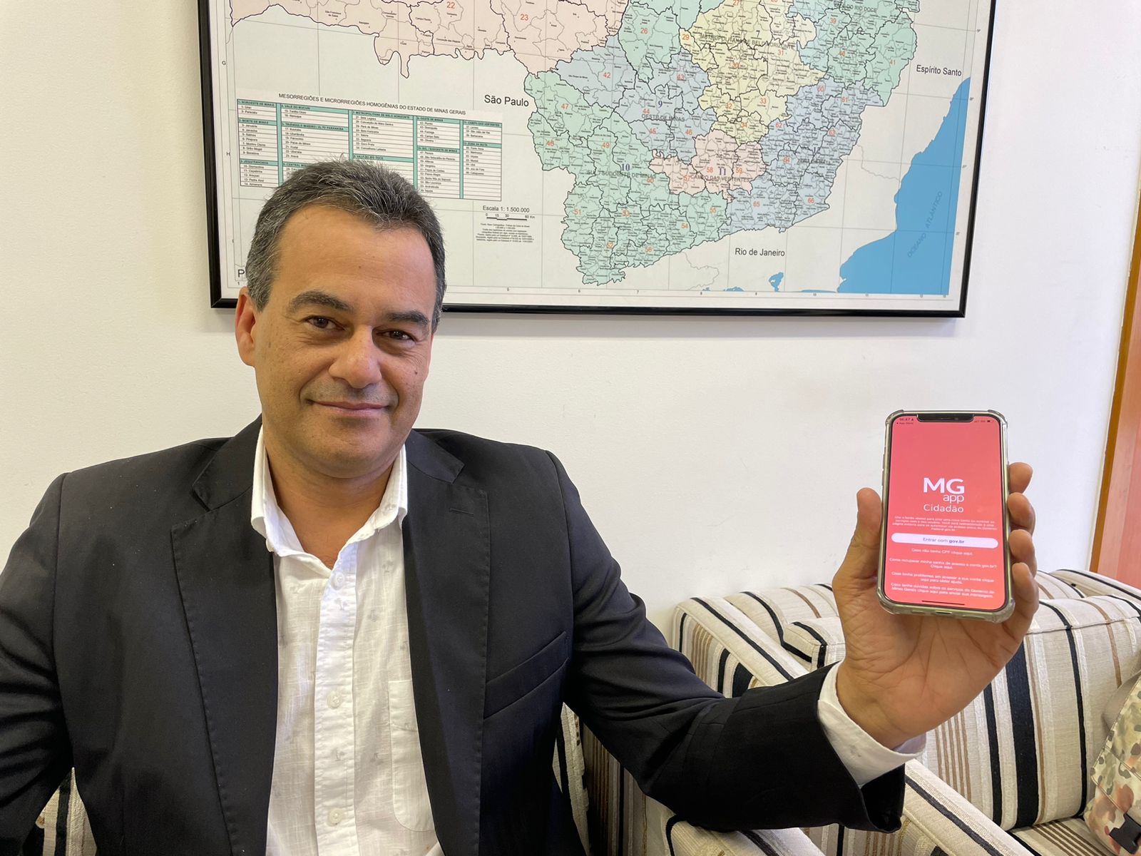 Recivil e Governo de Minas modernizam acesso às certidões eletrônicas por meio do MG App