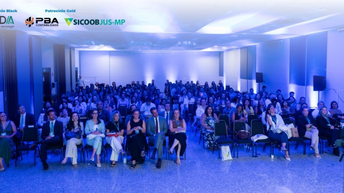 VIII Congresso do Registro Civil de MG destaca avanços digitais e desafios da atuação dos registradores civis